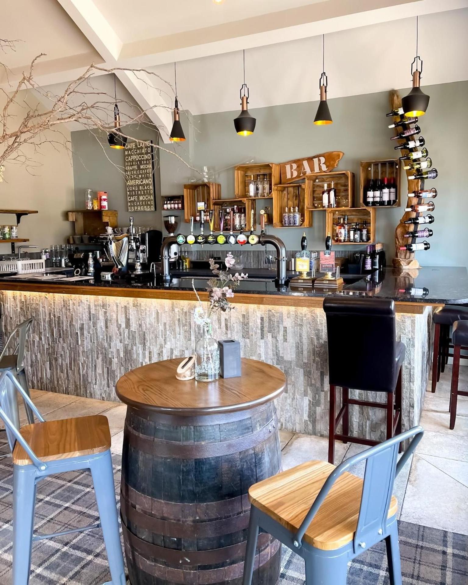 The Tavern At Hale Milnthorpe Zewnętrze zdjęcie